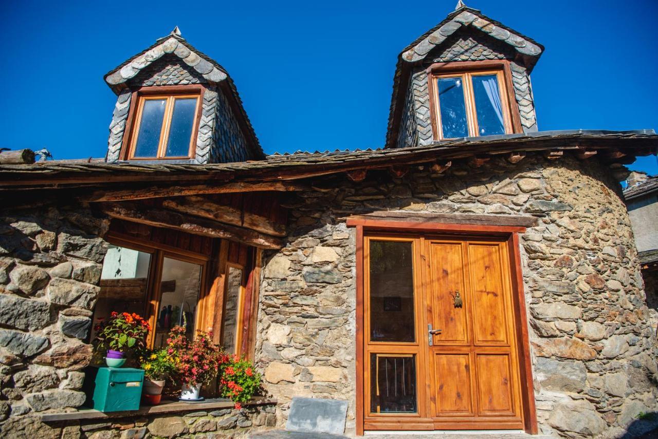 Villa The Dragon Barn - Grenier Ascou Exterior foto